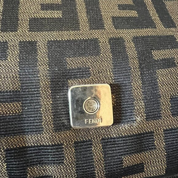 VINTAGE FENDI ZUCCA BAGUETTE CANVAS SHOULDER BAG - Picture 7 of 11